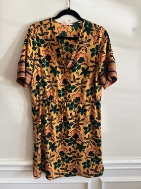 Scotch & Soda - Yellow Floral V-Neck Short Sleeve Dress
